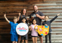 Kellogg's has teamed up with STV and two of Scotland's strongest people, Nicole Ann Bennett and Chris Beetham, to encourage people to sign up to host their own Big Scottish Breakfast.
