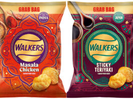 Pack shots of Walkers Masala Chicken and Sticky Teriyaki flavoured crisps.