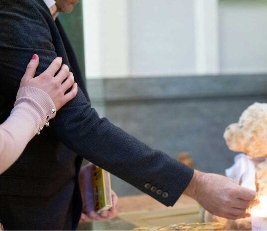 Co-op doubles paid leave to 10 days for pregnancy loss Co-op doubles paid leave to 10 days for pregnancy loss