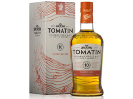 Tomatin unveils new 10 Year Old Single Malt bourbon matured whisky A bottle of Tomatin 10 Year Old Single Malt Bourbon Matured Whisky with its outer case next to it.