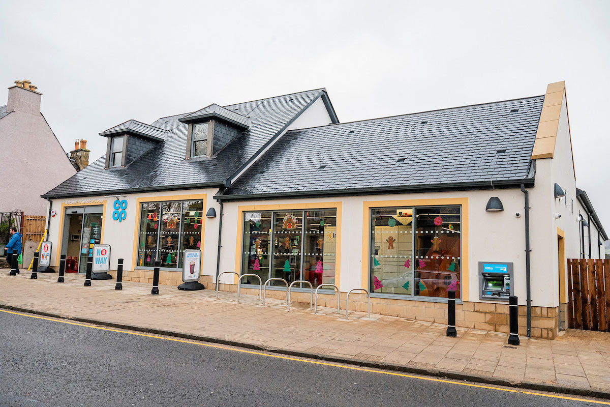 Image of the exterior of Co-op Selkirk.