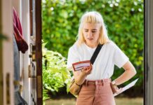 Parcel lockers could deliver boost for c-stores Stress over unpredictable home delivery of goods is making consumers think parcel lockers are a better option, claims InPost.