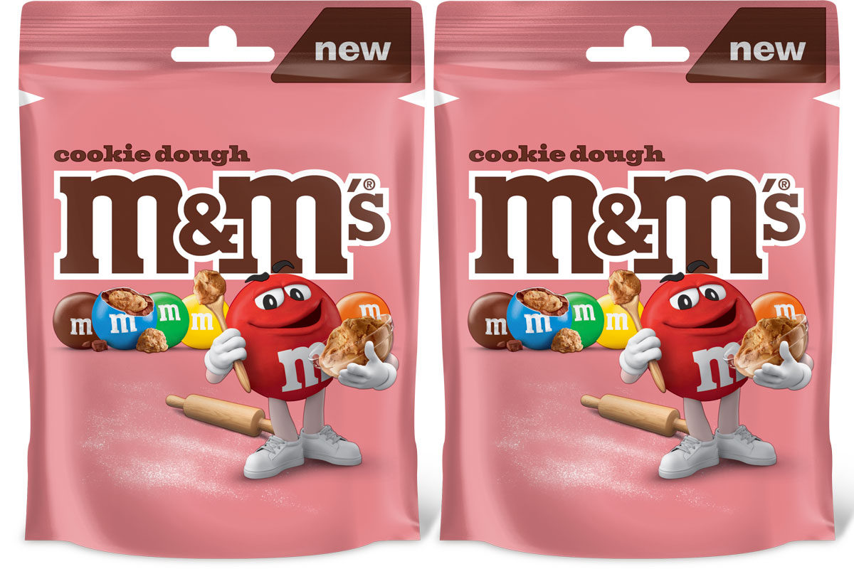 Pack shots of M&M's Cookie Dough sharing bags.