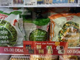 KeyStore introduces £5 promo with Eden Farm Image of a KeyStore shelf in the frozen aisle with Farmer Jack's Frozen Vegetables packs.