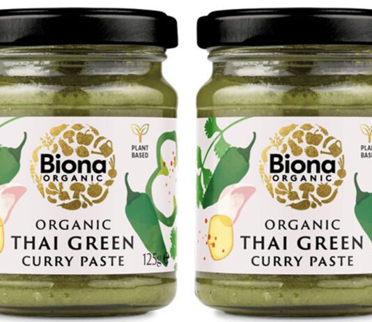 Biona launches Thai Green Curry Paste Pack shots of Biona Organic Thai Green Curry Paste.
