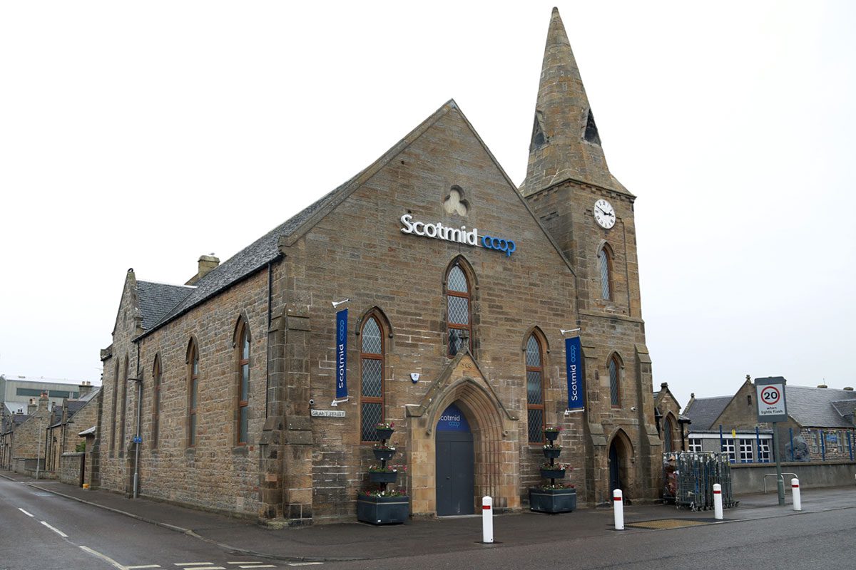 Exterior image of Scotmid Burghead.