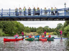 CCEP leads River Clyde clean-up with Keep Scotland Beautiful Team members from CCEP East Kilbride, Keep Scotland Beautiful and other volunteers mark cleaning up the River Clyde in Glasgow Green with some of the team members in kayaks across the river.