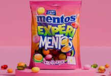 Mentos shakes up sharing segment with Experimentos A bag of Mentos Experimentos sits against a pink background with some of the sweets around the bag.