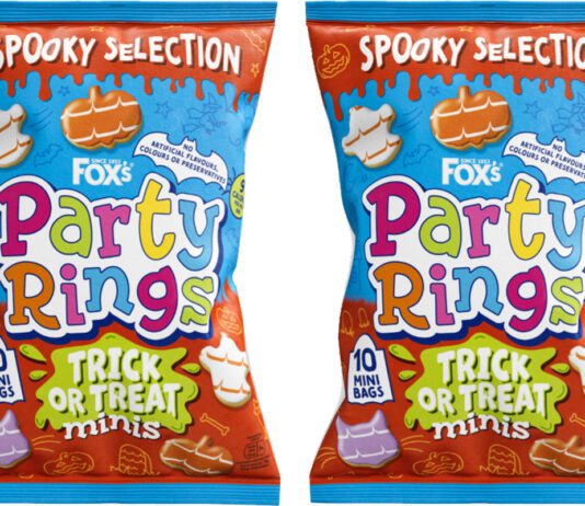 Party Rings Trick or Treat Minis return for Halloween Pack shots of Fox's Party Rings Trick or Treat Minis.