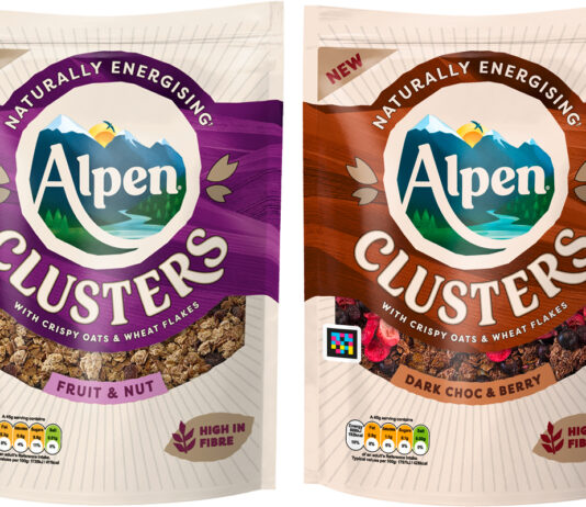 Alpen expands with new non-HFSS Clusters Pack shots of Alpen Clusters Fruit & Nut and Dark Choc & Berry variants.