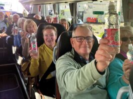 Macb donates £6k to community groups Members of Grey Matters Active Ageing went on a day trip to Loch Katrine and Callander thanks to a Macb Live Bold Community Fund donation.