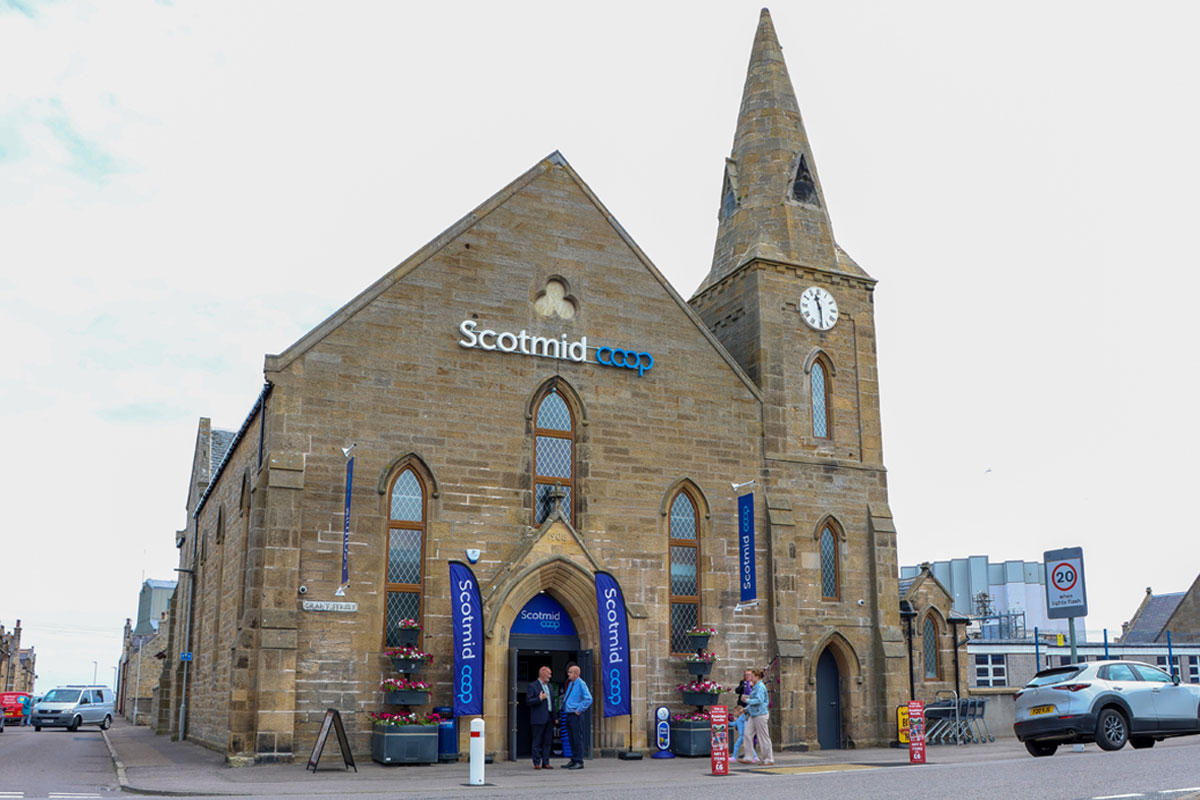 Exterior image of Scotmid Burghead.